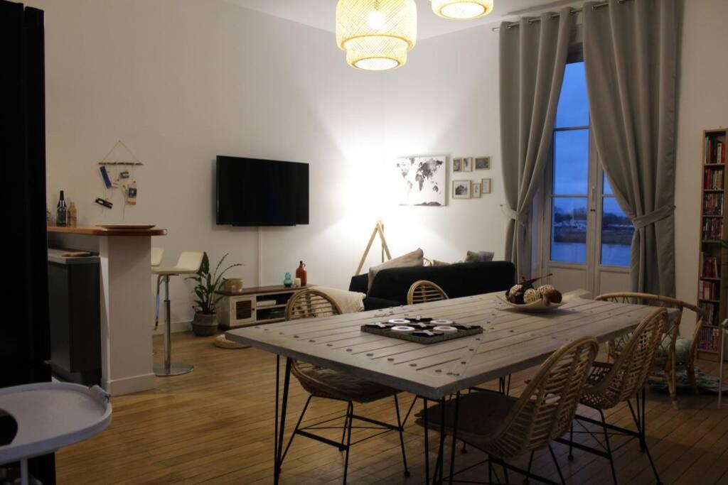Appartement Vue Imprenable Sur La Loire !!! سوموور المظهر الخارجي الصورة